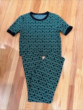 Zara Green Geometric Short-Sleeve Pajama Set with Black Trim